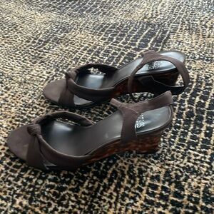 Vey cute wedge sandals